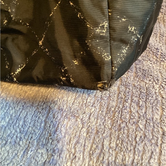 Authentic Chanel handbag - Picture 7 of 12